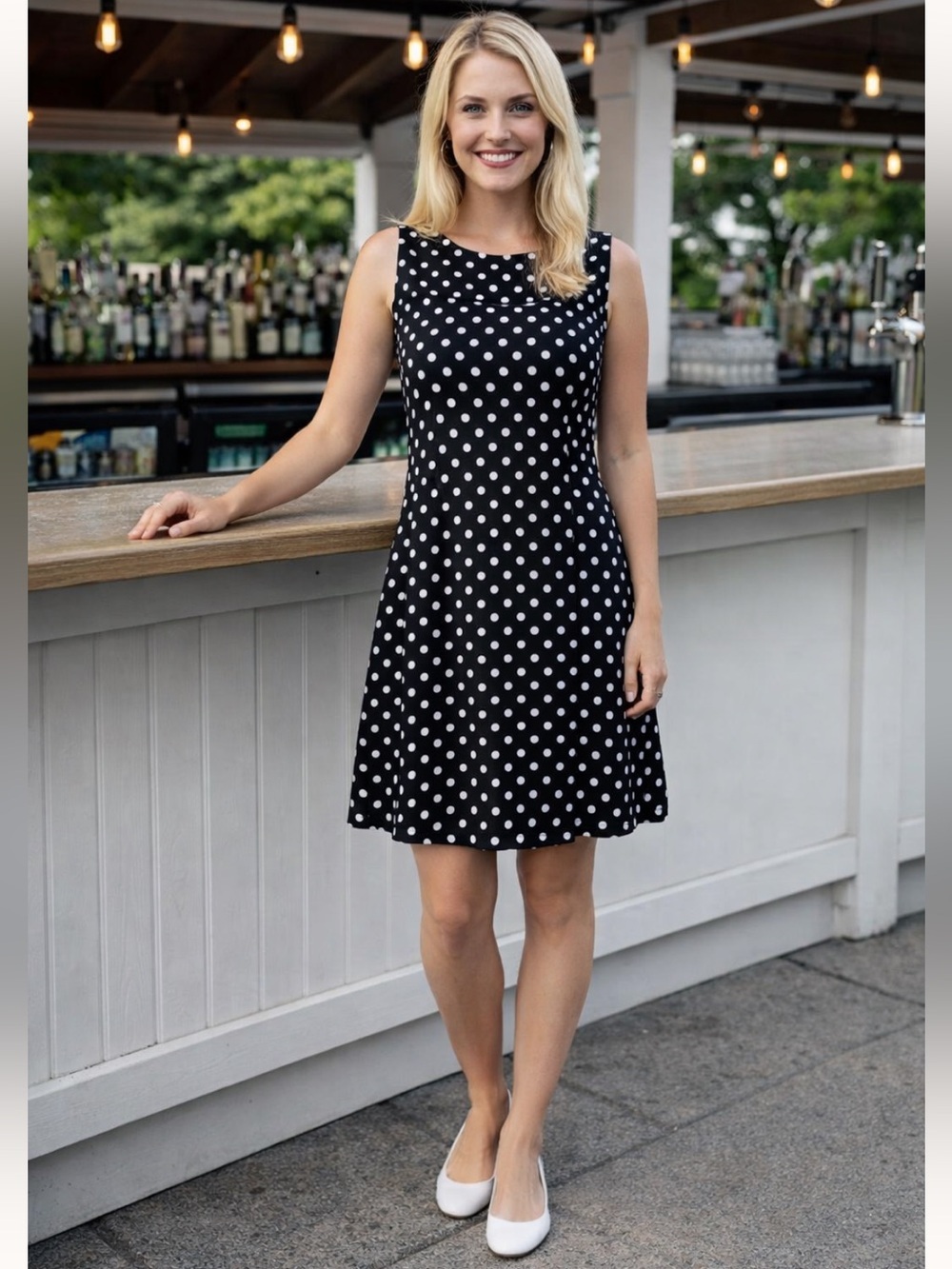 Soho Women's Black and White Polka Dot Sleeveless Shift Dress size 10